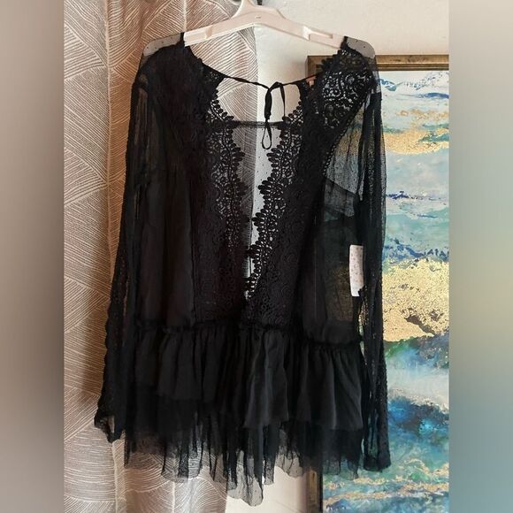 Free people new black tulle and lace blouse size medium - Picture 1 of 15